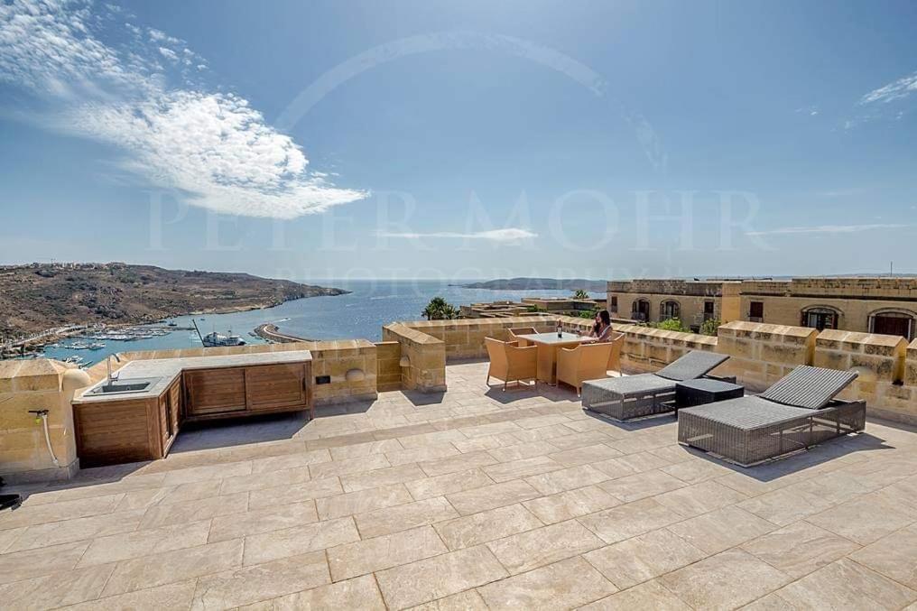 Fort Chambray Harbor Breeze Ghajnsielem Bagian luar foto